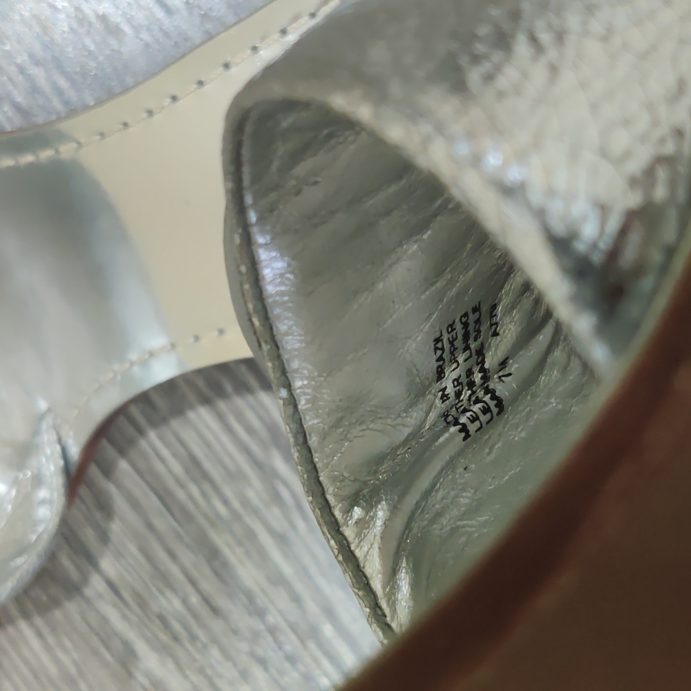 NWOT! $298 Tory Burch, Size 7 - Picture 6 of 8